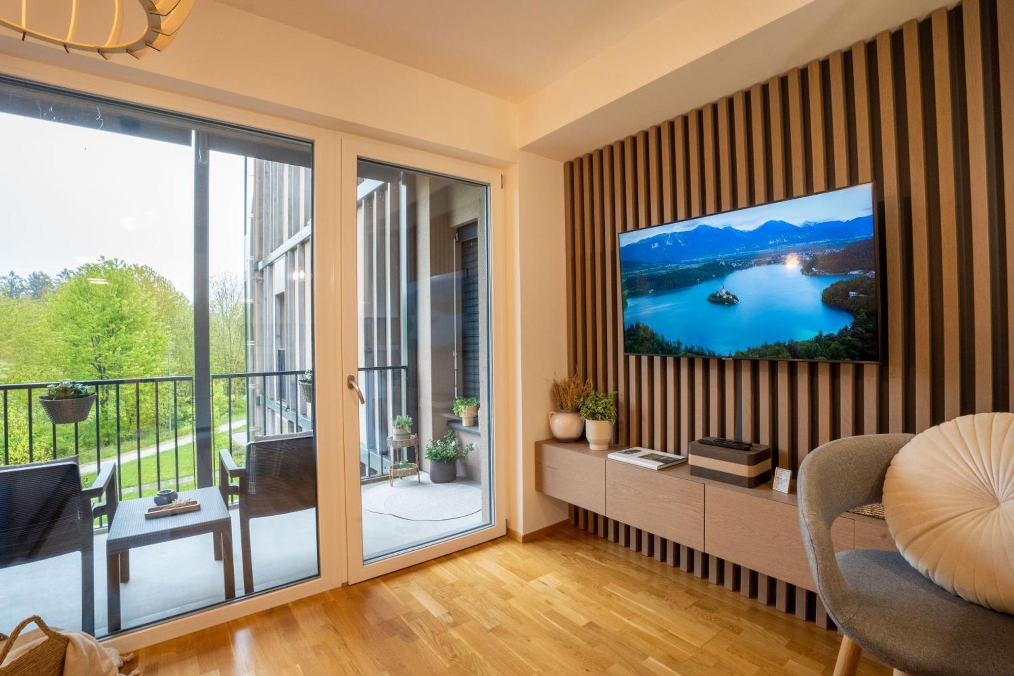 Mountain Suite Jula Блед Екстер'єр фото